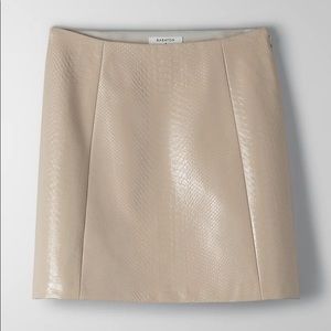 Babaton modern mini skirt